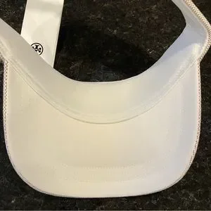 帽子・その他 [ TORY BURCH ] TWO-TONE CANVAS VISOR Tory Sport Two-Tone Canvas Visor | The Summit